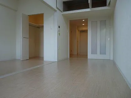 CLUB ORIENT BLD No.82 EMPRESS【5階】の居間