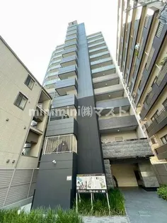 エステムコート梅田・天神橋Ⅳステーションフロント【10F号室】の外観