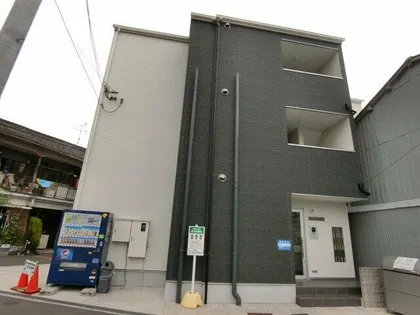 ディアコート香里【1階】の外観