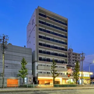 Alba Grande 名護屋【2階】の外観