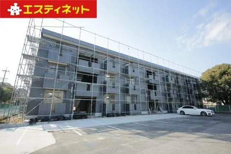 MAISON HOLLYの画像