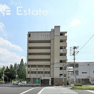 ヒルズストーン徳重の画像