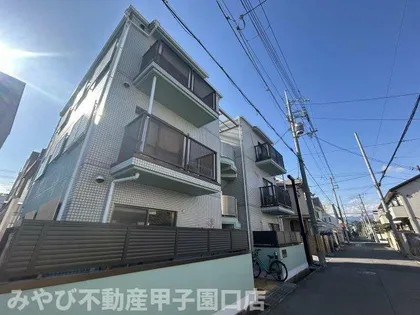 メイプルコート若草の画像