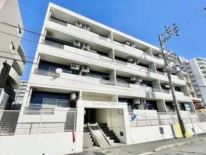 シャトーハティの画像