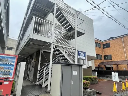 レオパレストラッドの画像