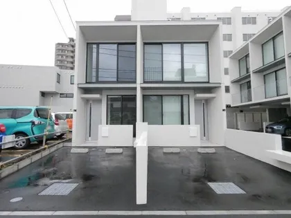 北海道札幌市中央区宮の森一条5丁目【テラスハウス】の外観