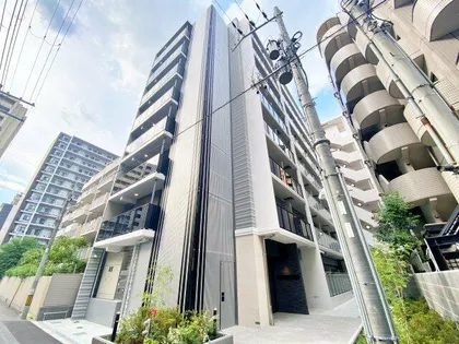 ファーストフィオーレ京橋ノワール【1階】の外観