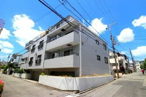 パールハイツ霞ヶ丘【3階】の外観