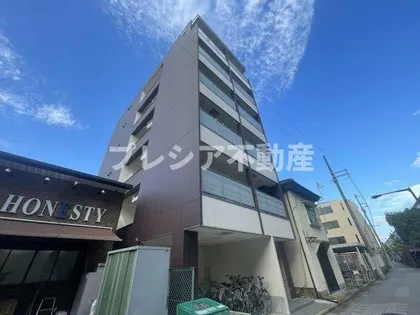 ステラハウス鳴尾【5階】の外観