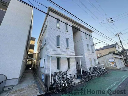 ソラーナ八戸ノ里【3階】の外観