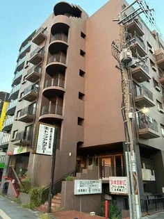 メゾンダーバンの画像