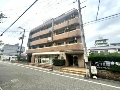 メゾンシャテーニュの画像