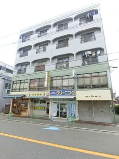 関山ビル【3階】の外観