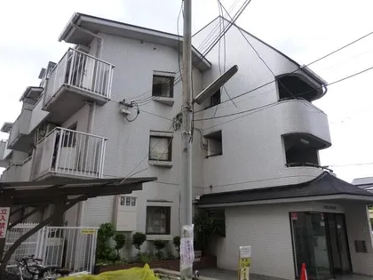 コーポヨシオカ【1階】の外観