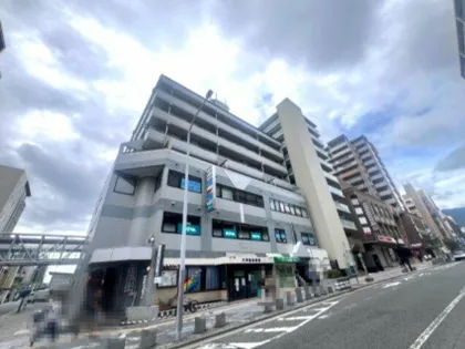 フォーラム六甲【8階】の外観