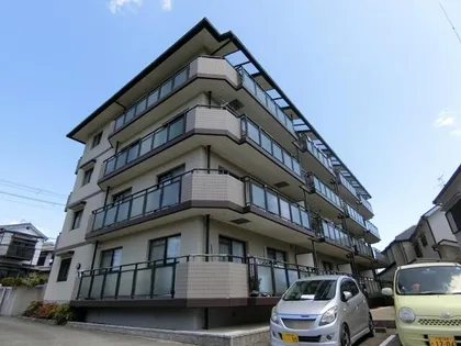 大阪府茨木市郡3丁目【マンション】の外観