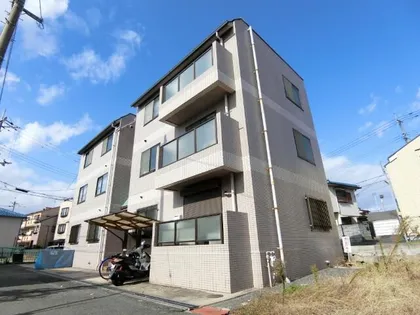 メゾン寺田【2階】の外観