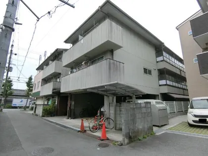 コーポクボタ【3階】の外観