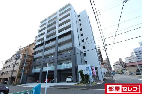 エスフィオーレの画像