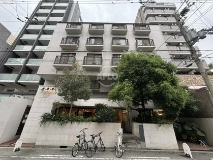 ノイメゾン堀江【4階】の外観