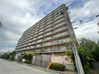 ユニハイム明石【3階】の外観