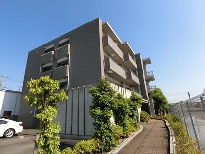 大阪府茨木市白川1丁目【マンション】の外観