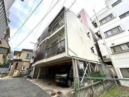 戸石マンション【3階】の外観
