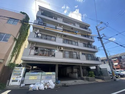 大阪府東大阪市長栄寺【マンション】の外観