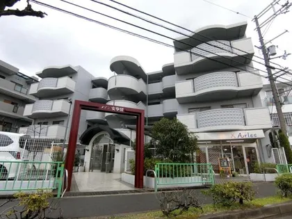 メゾン安夢留【1階】の外観