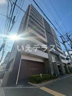 プレサンスKOBEティアラ【3階】の外観