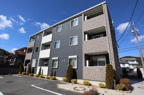 マジェスタ足洗【2階】の外観