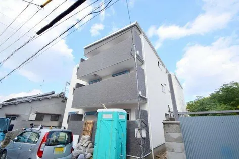 セレニティ松原の画像