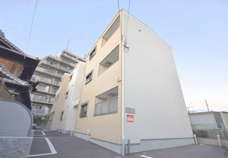 GMビルズ対馬江の画像