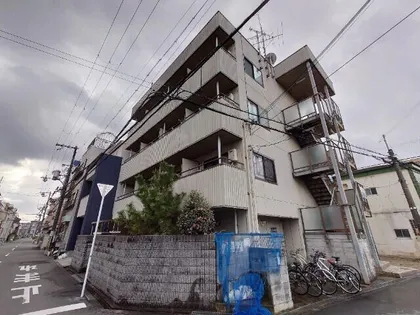 レーズライン下新庄【2階】の外観