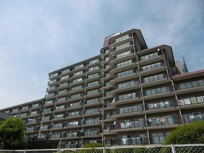 ローレルハイツ千里 4号棟の画像