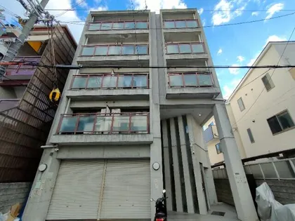 ベルメゾンステラ【4階】の外観