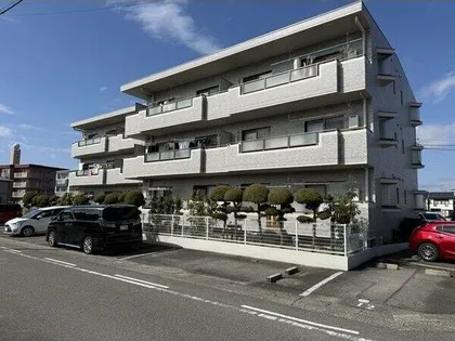 エステート中山の画像