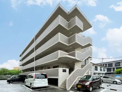 福岡県那珂川市片縄東1丁目【マンション】の外観