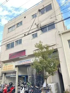 正覚マンション【2階】の外観