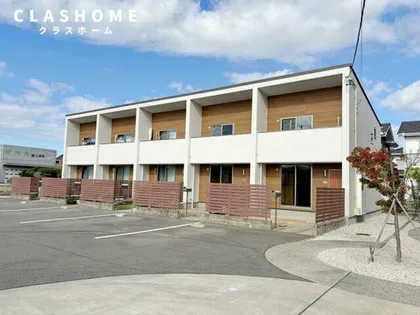 ルシアス【1階】の外観