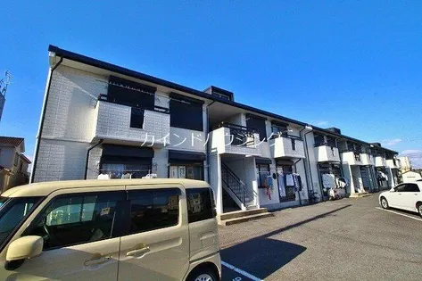 ラッキービレッジ【1階】の外観