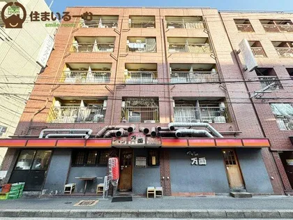 南森町ロイヤルハイツ【3階】の外観