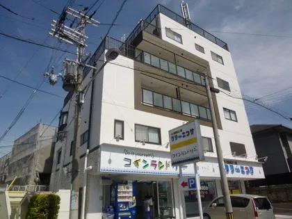 大阪府豊中市本町9丁目【マンション】の外観