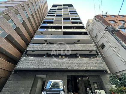 プレサンス阿波座駅前【13階】の外観