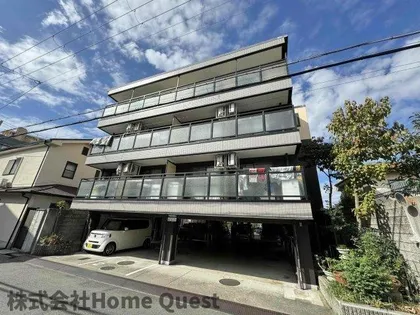 リバーサイドハウス【3階】の外観