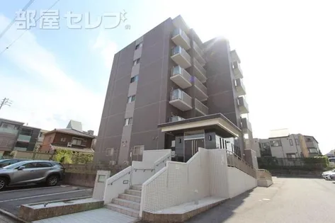 ロイヤル覚王山の画像