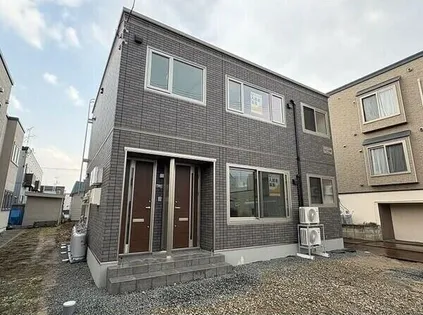 グルワール本町【201号室】の外観