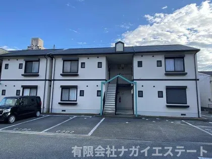 ハイツ ツェントリィシュ C棟の画像