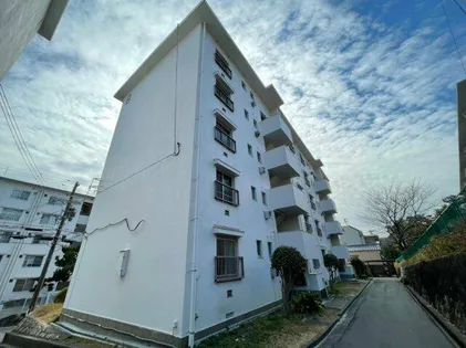 垂水上高丸住宅B棟の画像