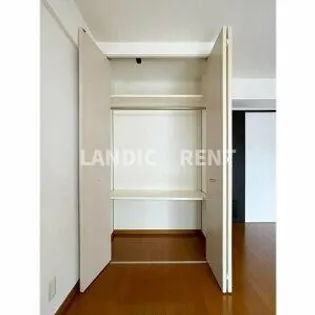 エムティースクエア吉塚駅前【5階】の内装